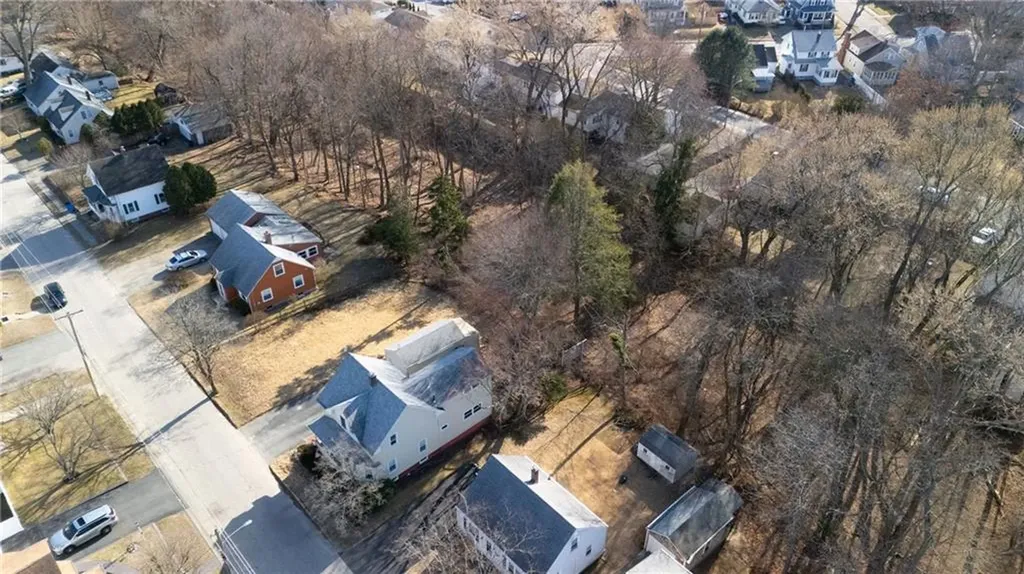 27 Hemlock Avenue Cranston RI 02910