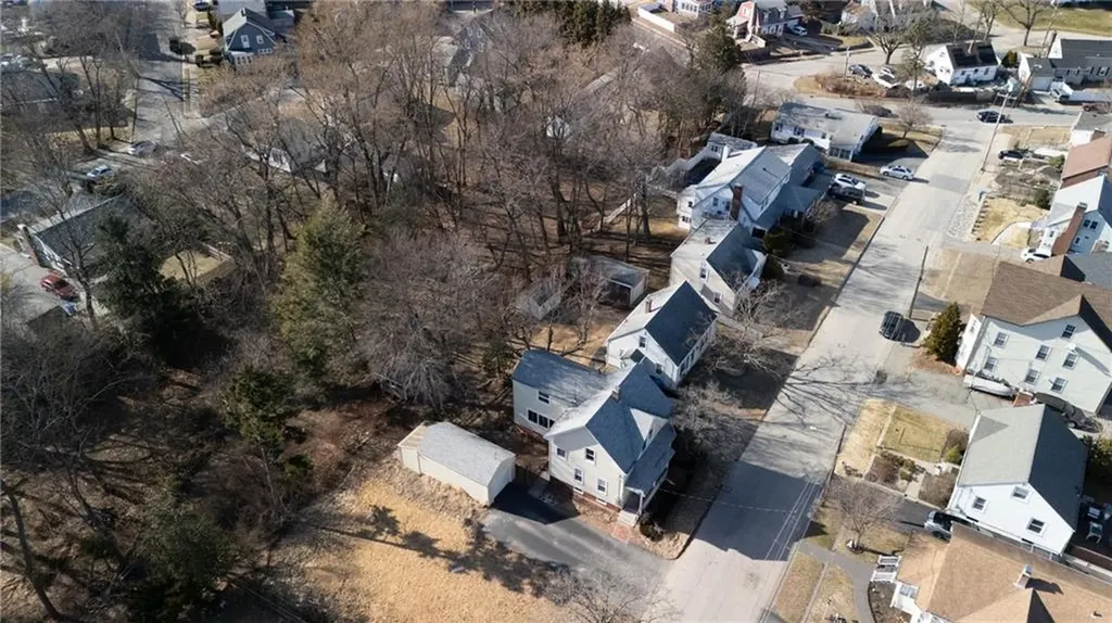 27 Hemlock Avenue Cranston RI 02910