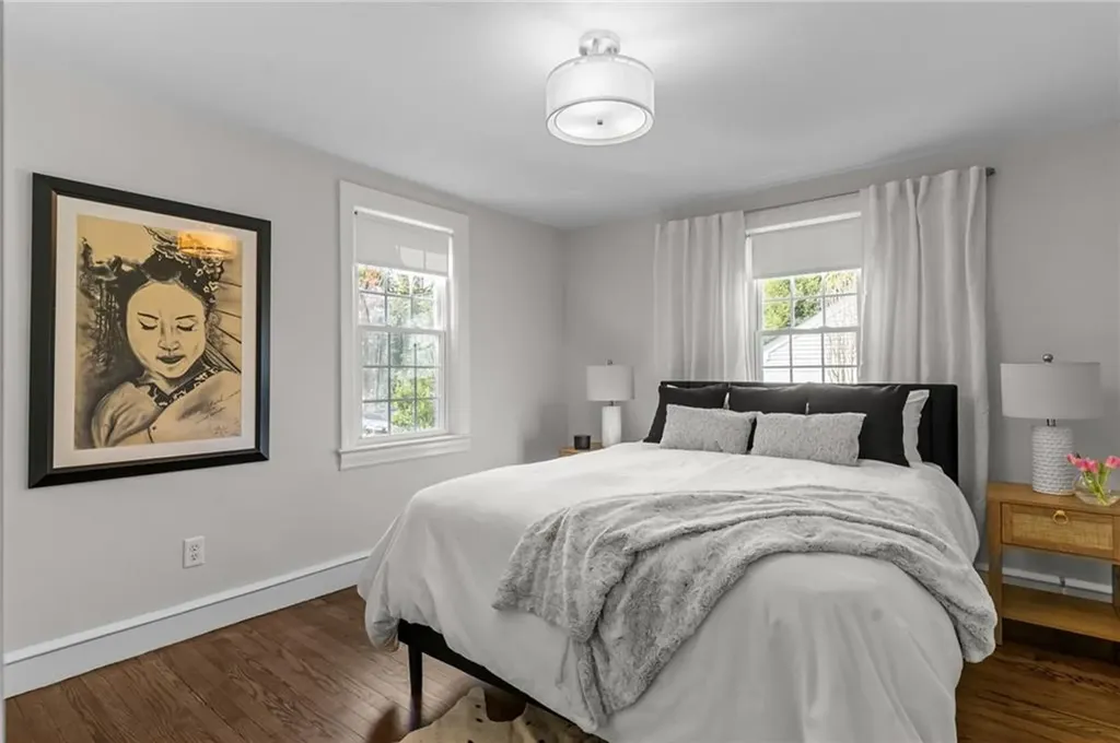 26 Miantonomo Drive Warwick RI 02888