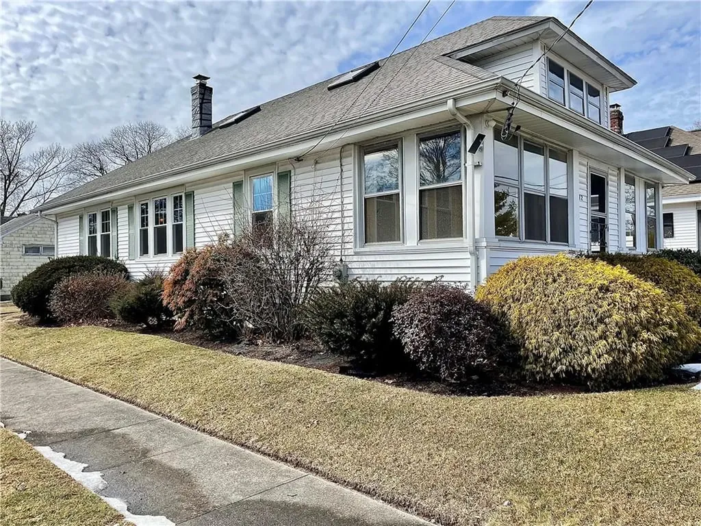 72 Riverfarm Road Cranston RI 02910