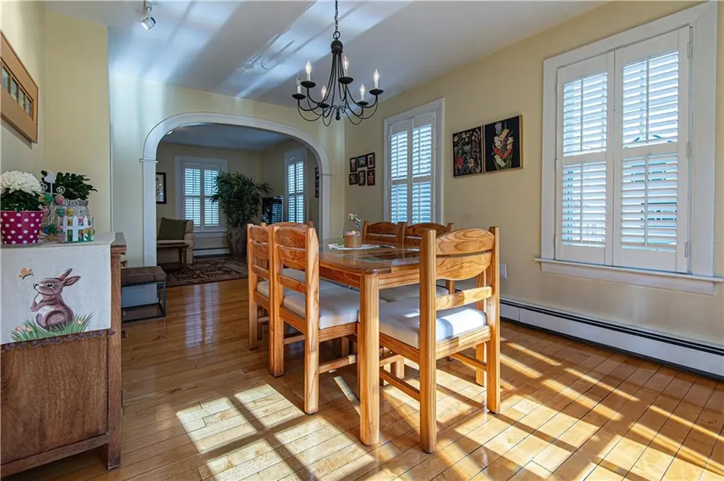 442 Summer Street Woonsocket RI 02895