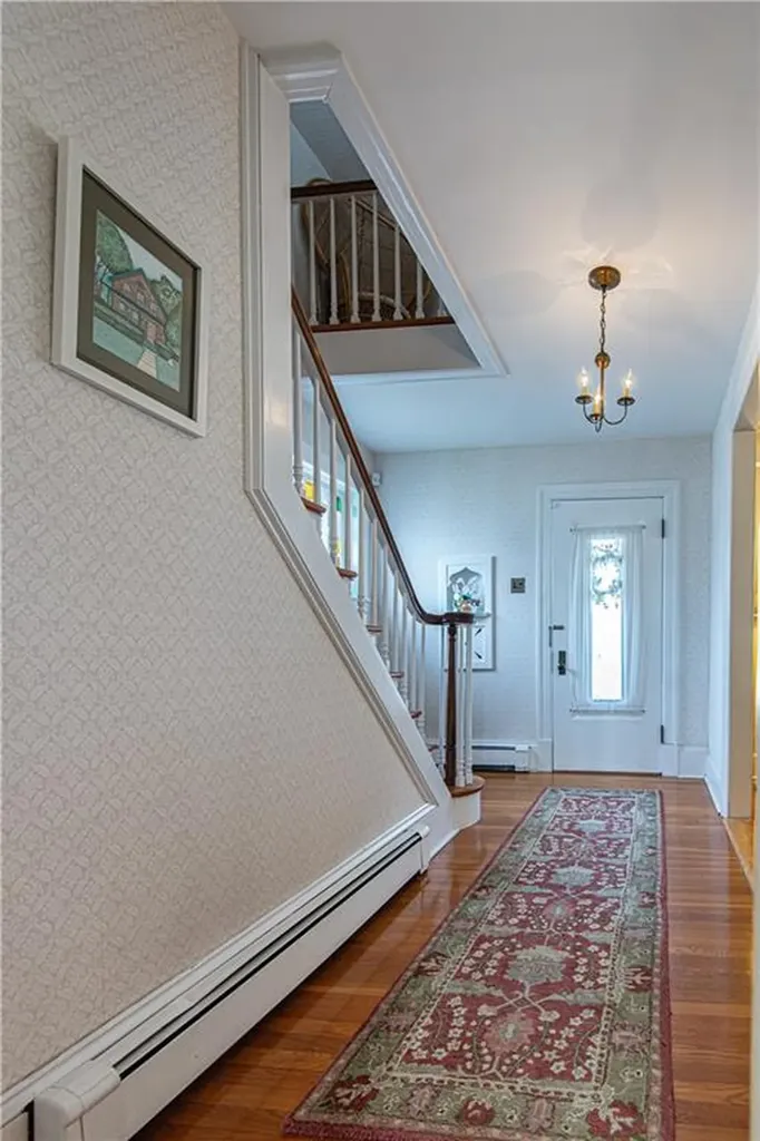 442 Summer Street Woonsocket RI 02895