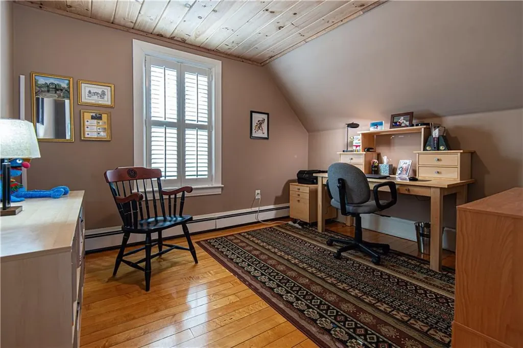 442 Summer Street Woonsocket RI 02895