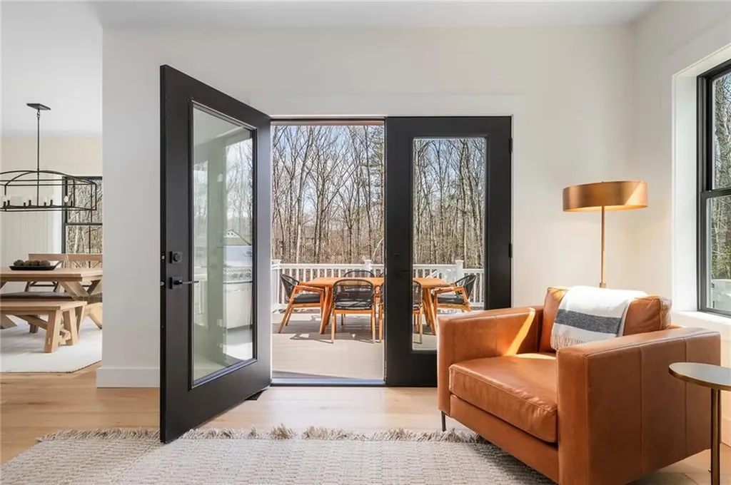10 Kelsey Eden Way Cumberland RI 02864
