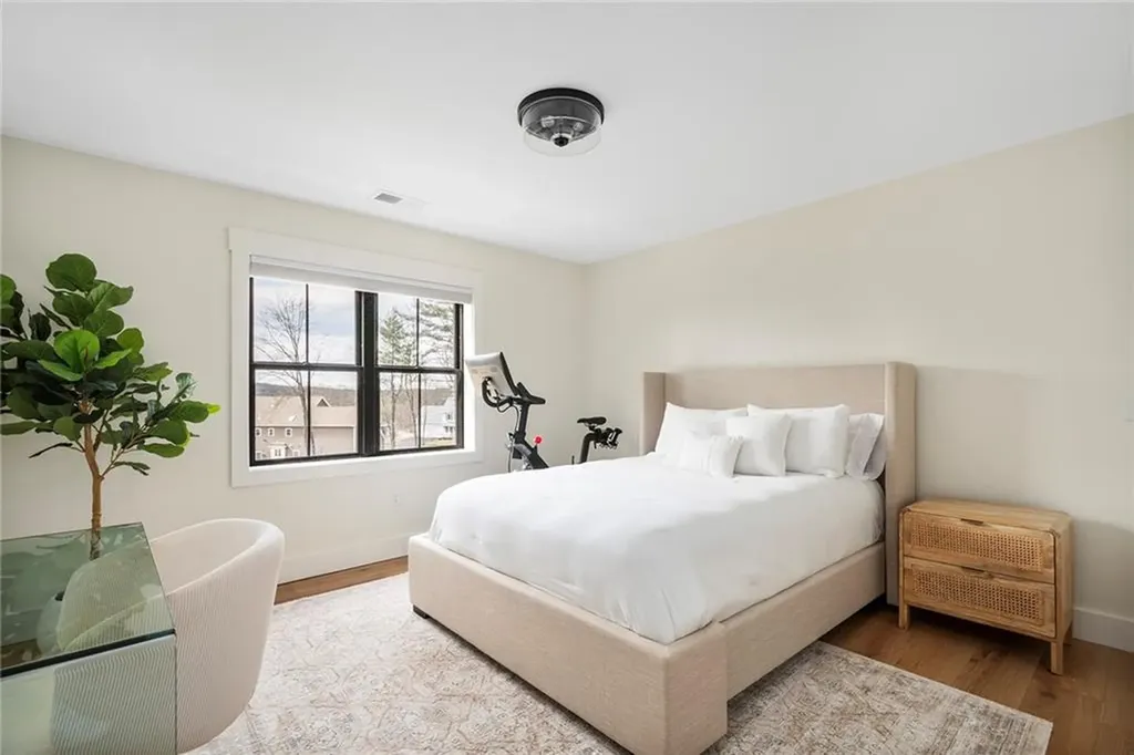10 Kelsey Eden Way Cumberland RI 02864