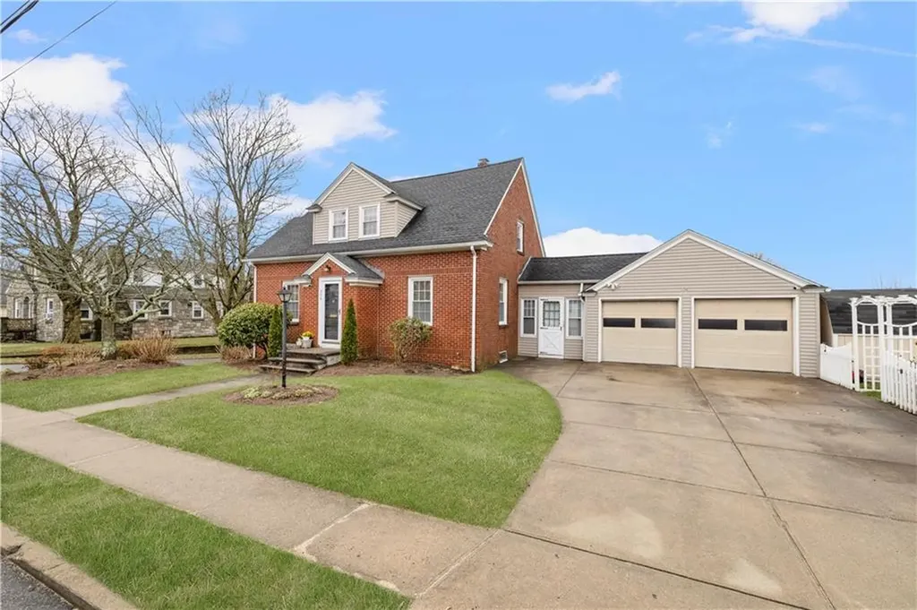 348 Princess Avenue Cranston RI 02920