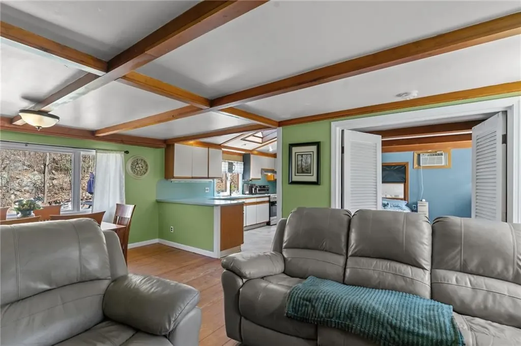 42 Woodland Avenue Smithfield RI 02917