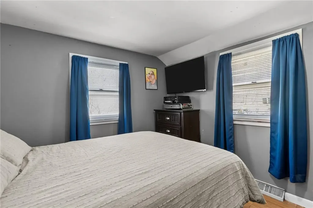 42 Woodland Avenue Smithfield RI 02917