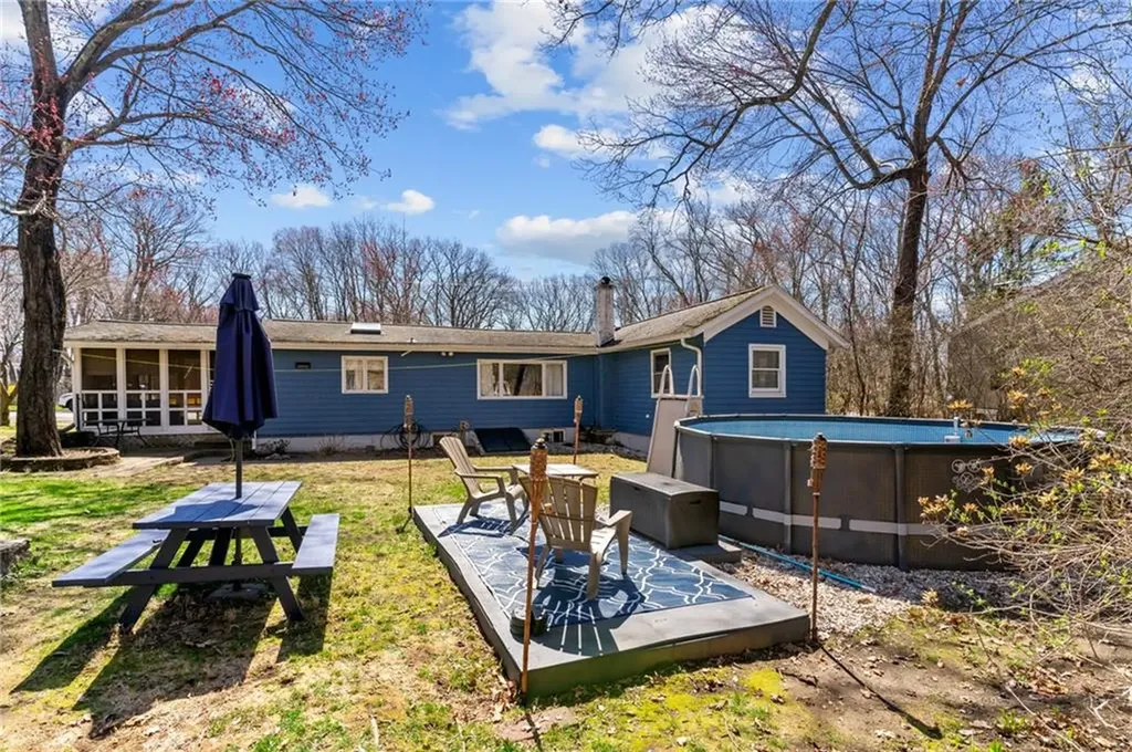 42 Woodland Avenue Smithfield RI 02917