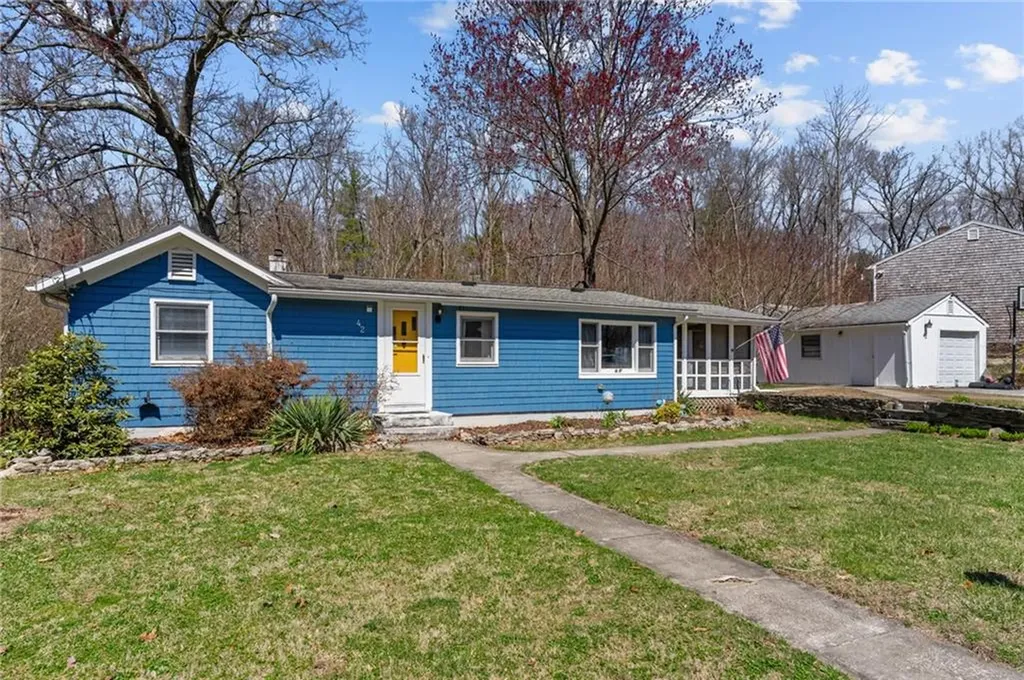 42 Woodland Avenue Smithfield RI 02917