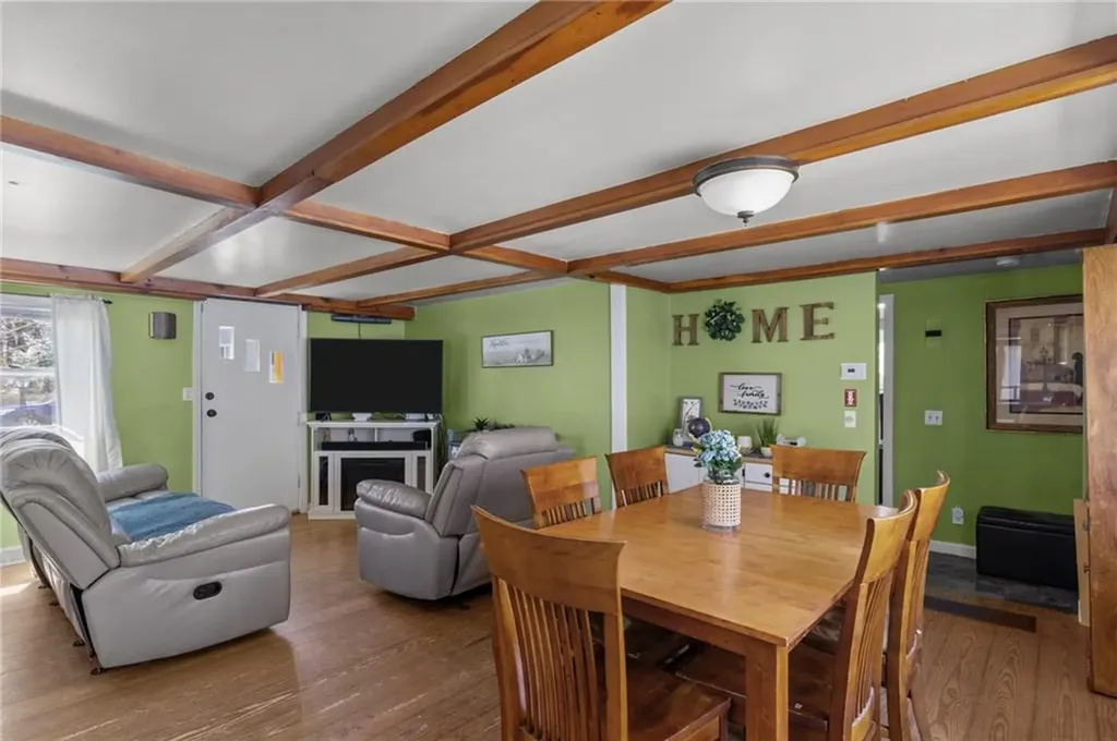 42 Woodland Avenue Smithfield RI 02917