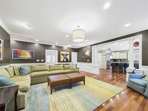 20 Beechcrest Road East Greenwich RI 02818