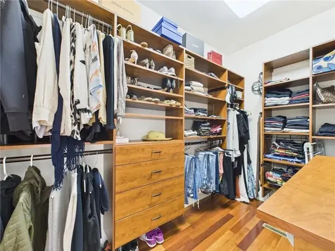 20 Beechcrest Road East Greenwich RI 02818