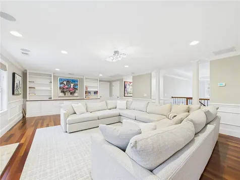 20 Beechcrest Road East Greenwich RI 02818