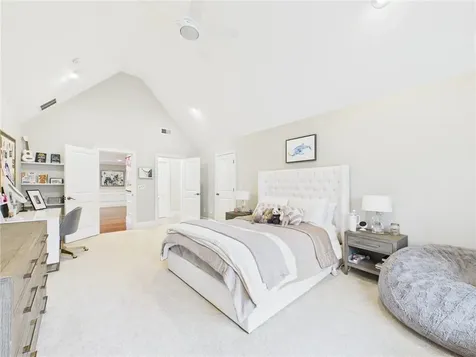 20 Beechcrest Road East Greenwich RI 02818