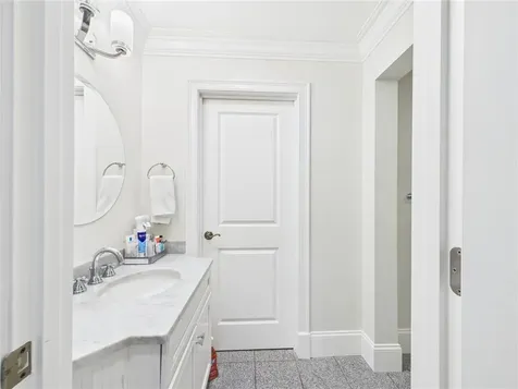 20 Beechcrest Road East Greenwich RI 02818