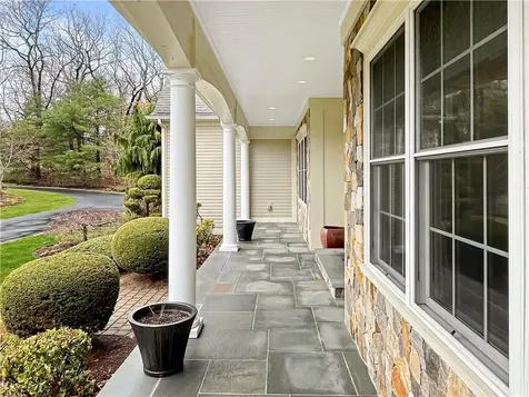 20 Beechcrest Road East Greenwich RI 02818