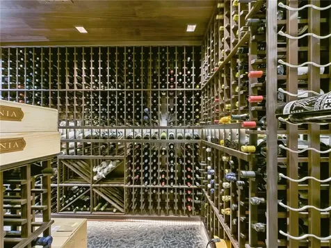 20 Beechcrest Road East Greenwich RI 02818