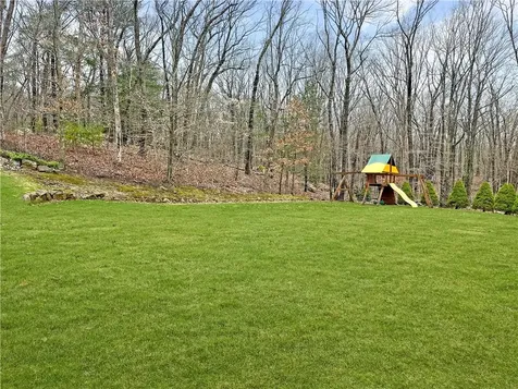 20 Beechcrest Road East Greenwich RI 02818