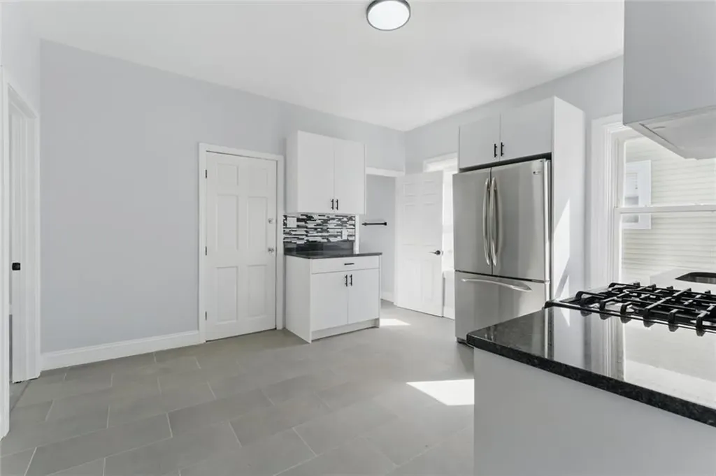 85 Waverly Street Providence RI 02907