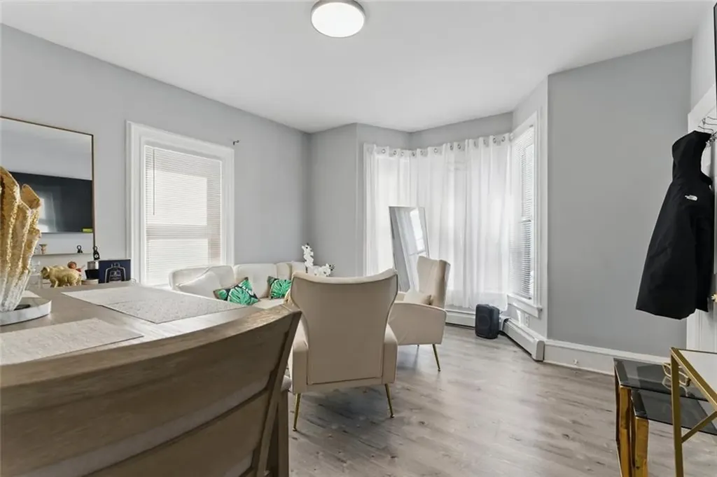 85 Waverly Street Providence RI 02907