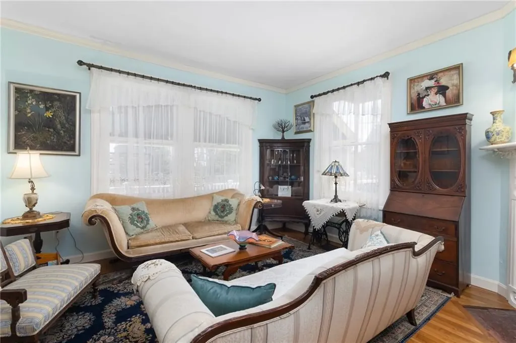 55 Hunter Avenue Newport RI 02840
