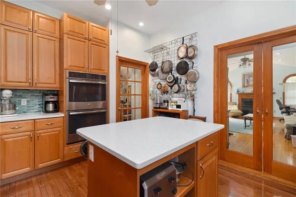 55 Hunter Avenue Newport RI 02840