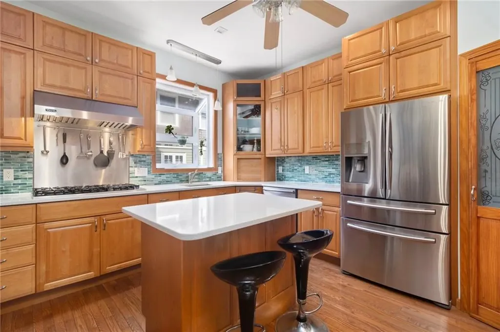 55 Hunter Avenue Newport RI 02840