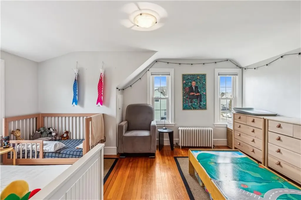 64 Lindy Avenue East Providence RI 02915