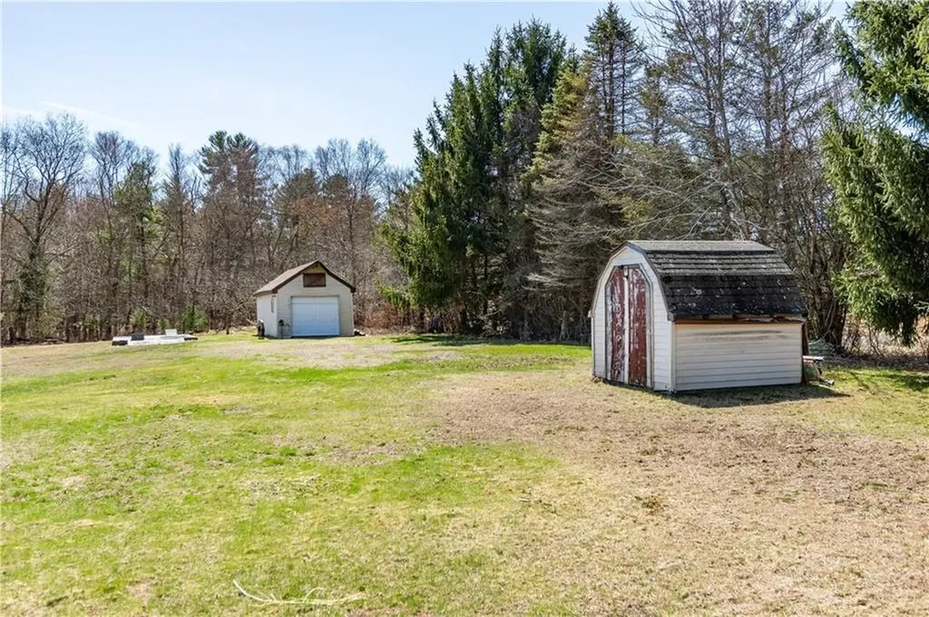 695 Maple Valley Road Coventry RI 02816