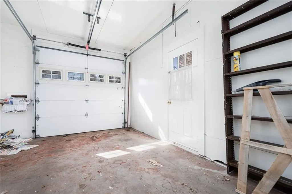 8 Druid Road Warwick RI 02888