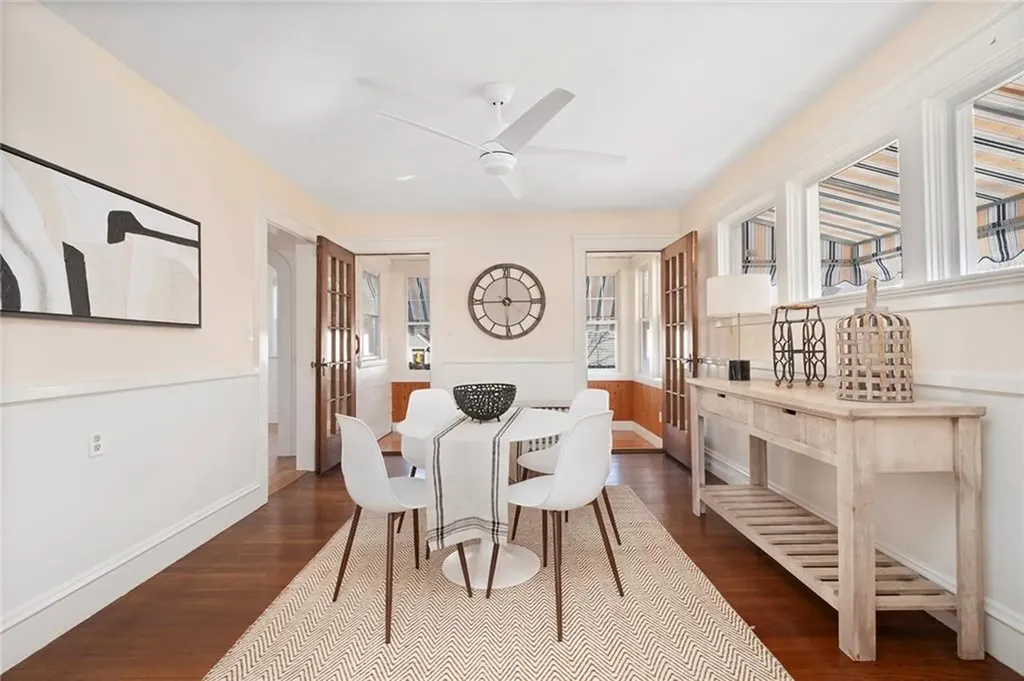 8 Druid Road Warwick RI 02888