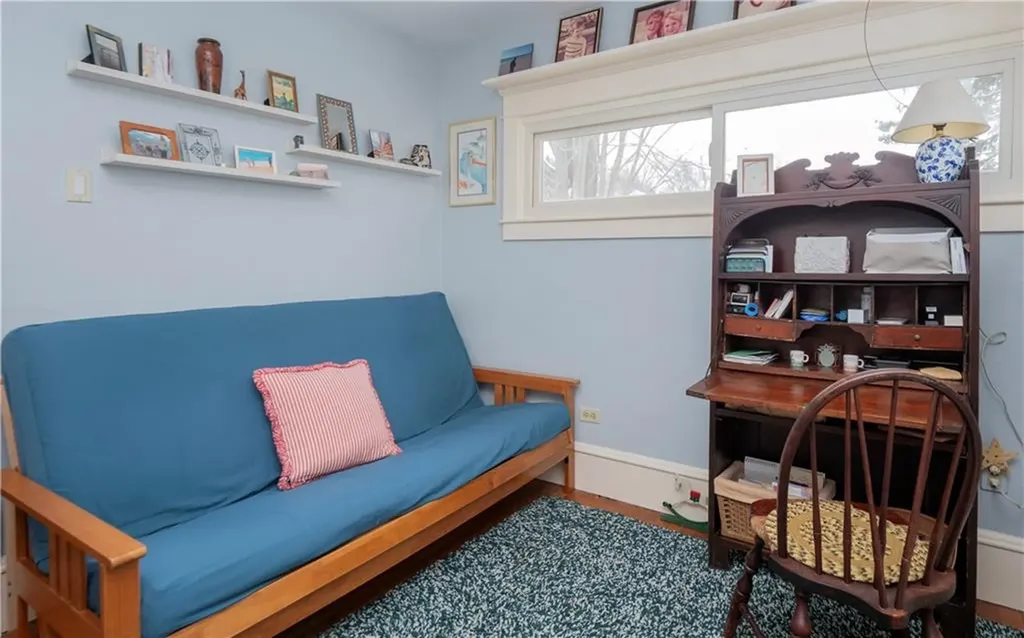 59 Hilton Street Tiverton RI 02878