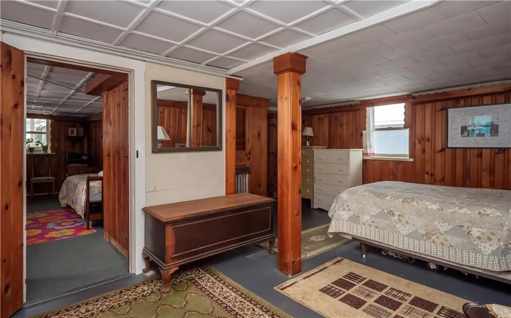 59 Hilton Street Tiverton RI 02878