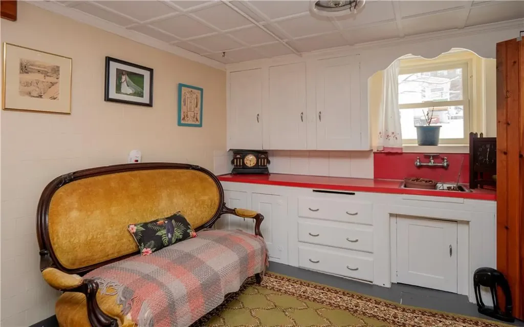 59 Hilton Street Tiverton RI 02878