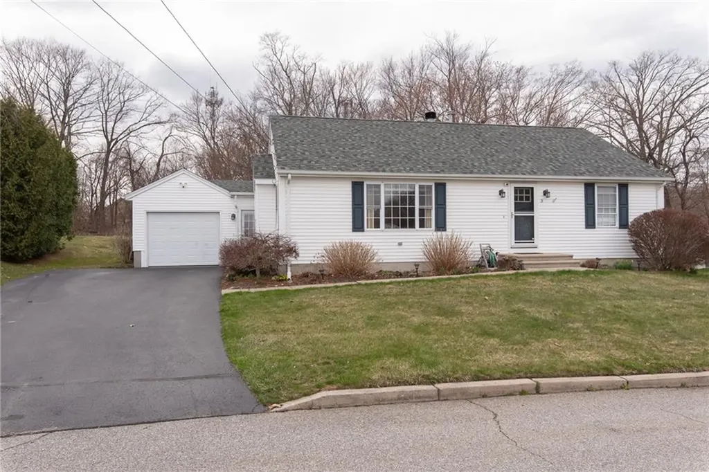 3 Water View Lane North Providence RI 02904