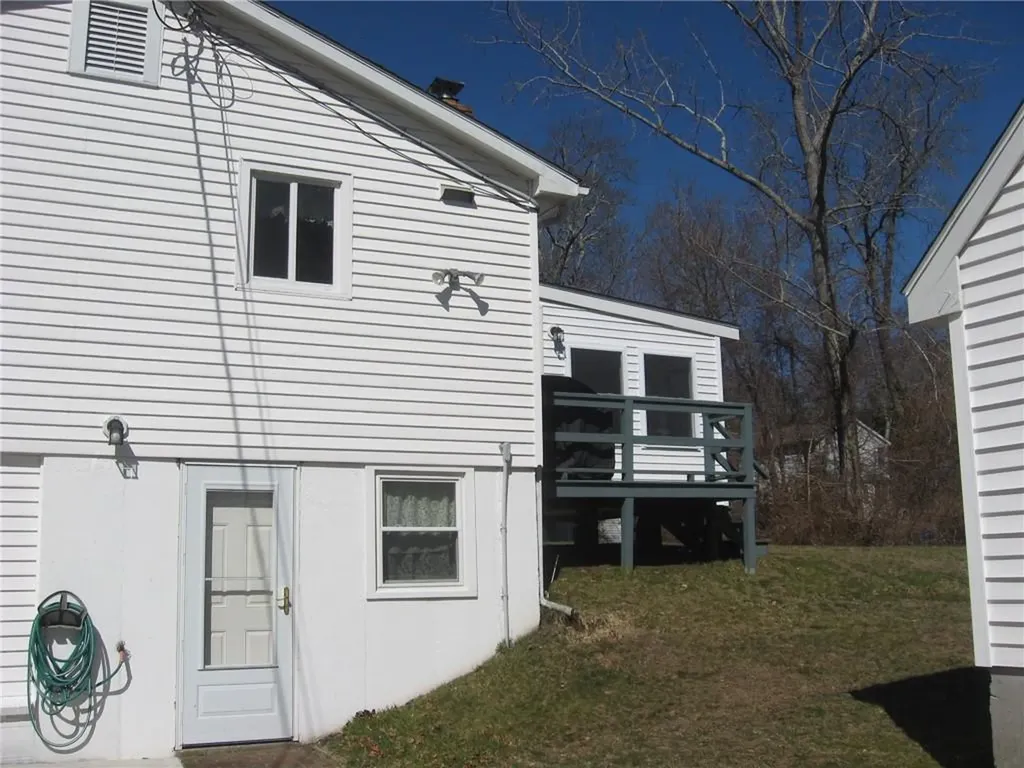 10 King Street Westerly RI 02891