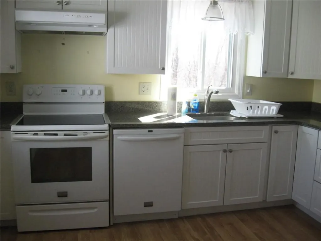 10 King Street Westerly RI 02891