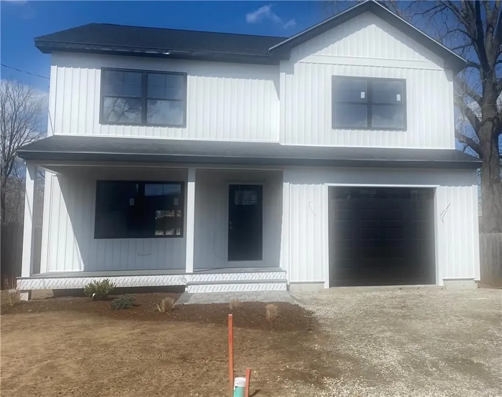 19 Lockwood Street Cranston RI 02905