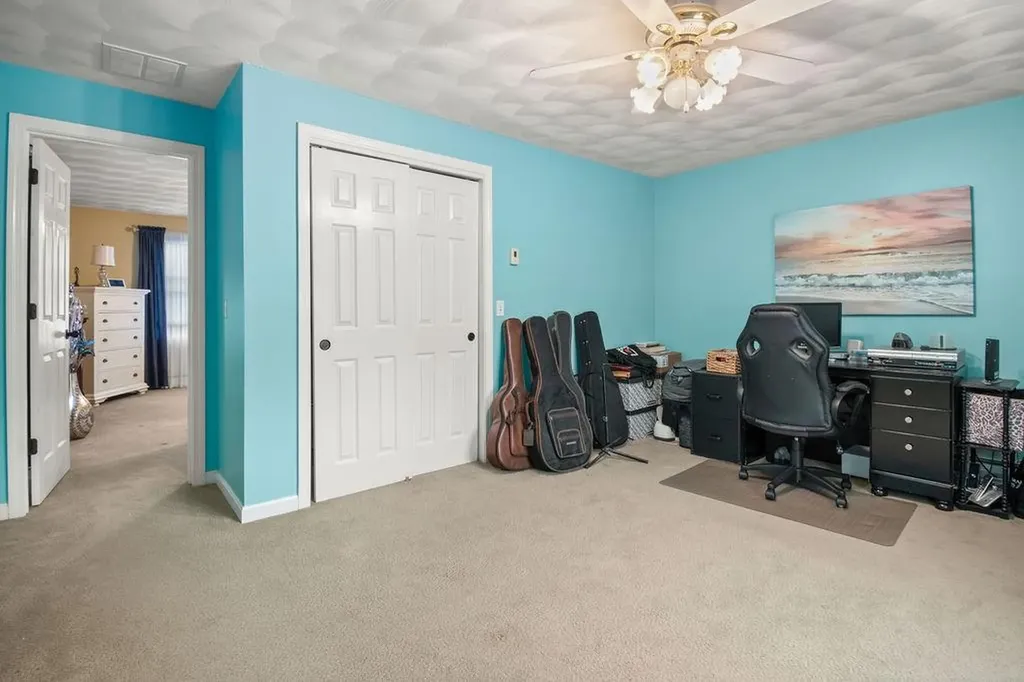 15 Country Meadow Drive Cranston RI 02921