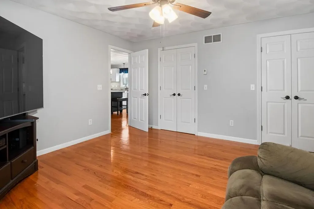 15 Country Meadow Drive Cranston RI 02921