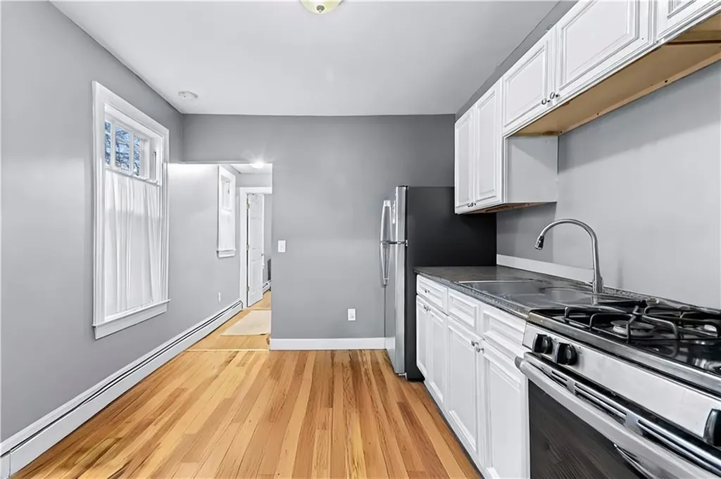 606 604 Providence Street Woonsocket RI 02895