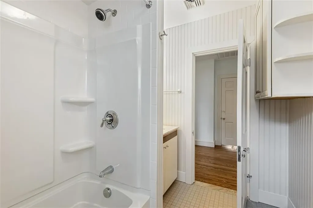 193 Medway Street Providence RI 02906