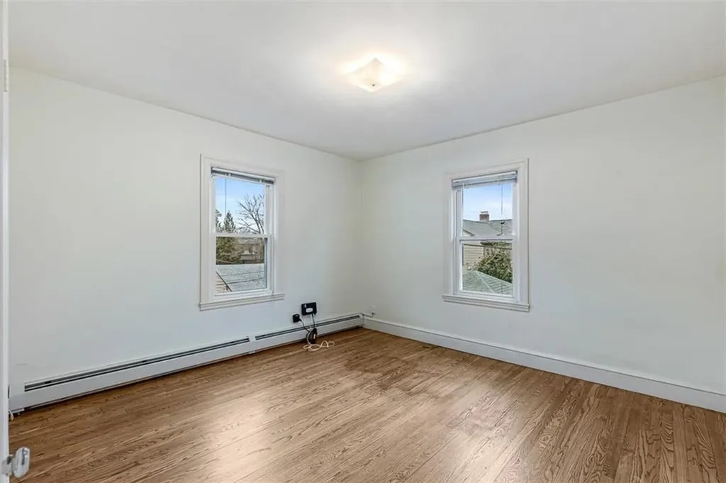 193 Medway Street Providence RI 02906