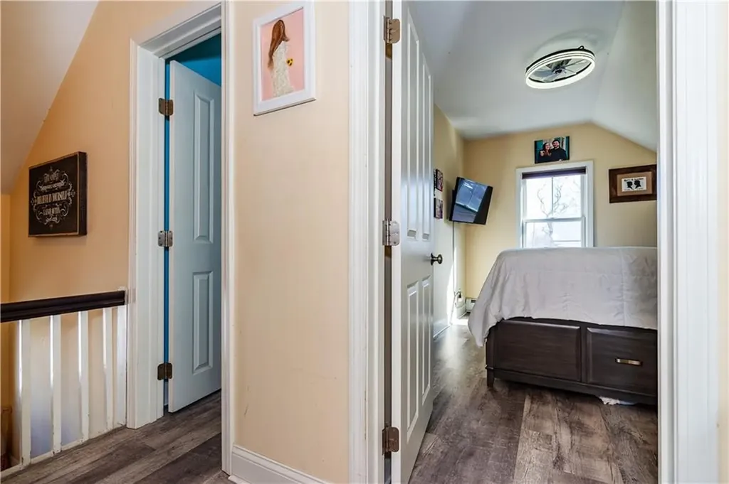 88 Spruce Street Warwick RI 02886