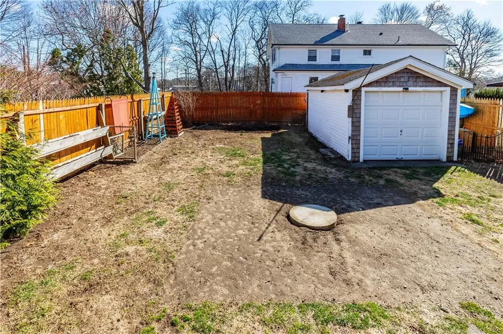 88 Spruce Street Warwick RI 02886