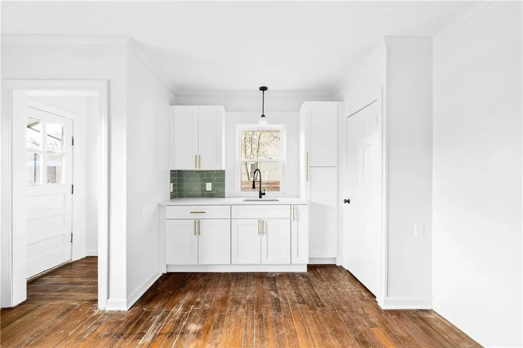 62 Bain Street Cranston RI 02920