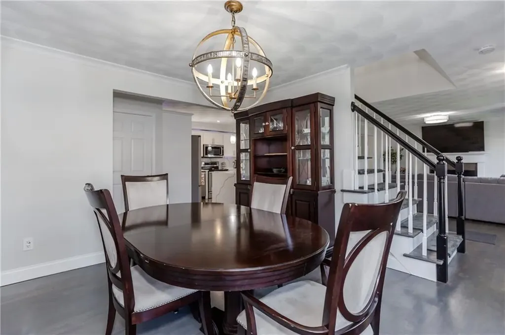 31 Hoover Street West Warwick RI 02893