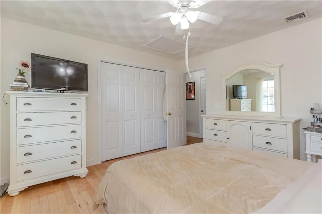 31 Hoover Street West Warwick RI 02893