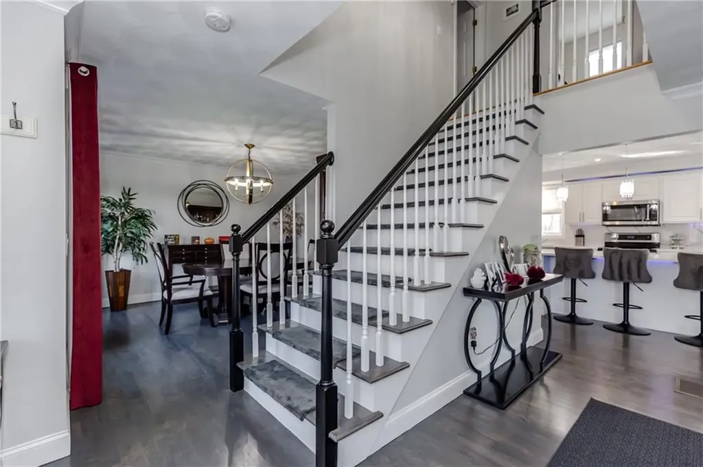 31 Hoover Street West Warwick RI 02893